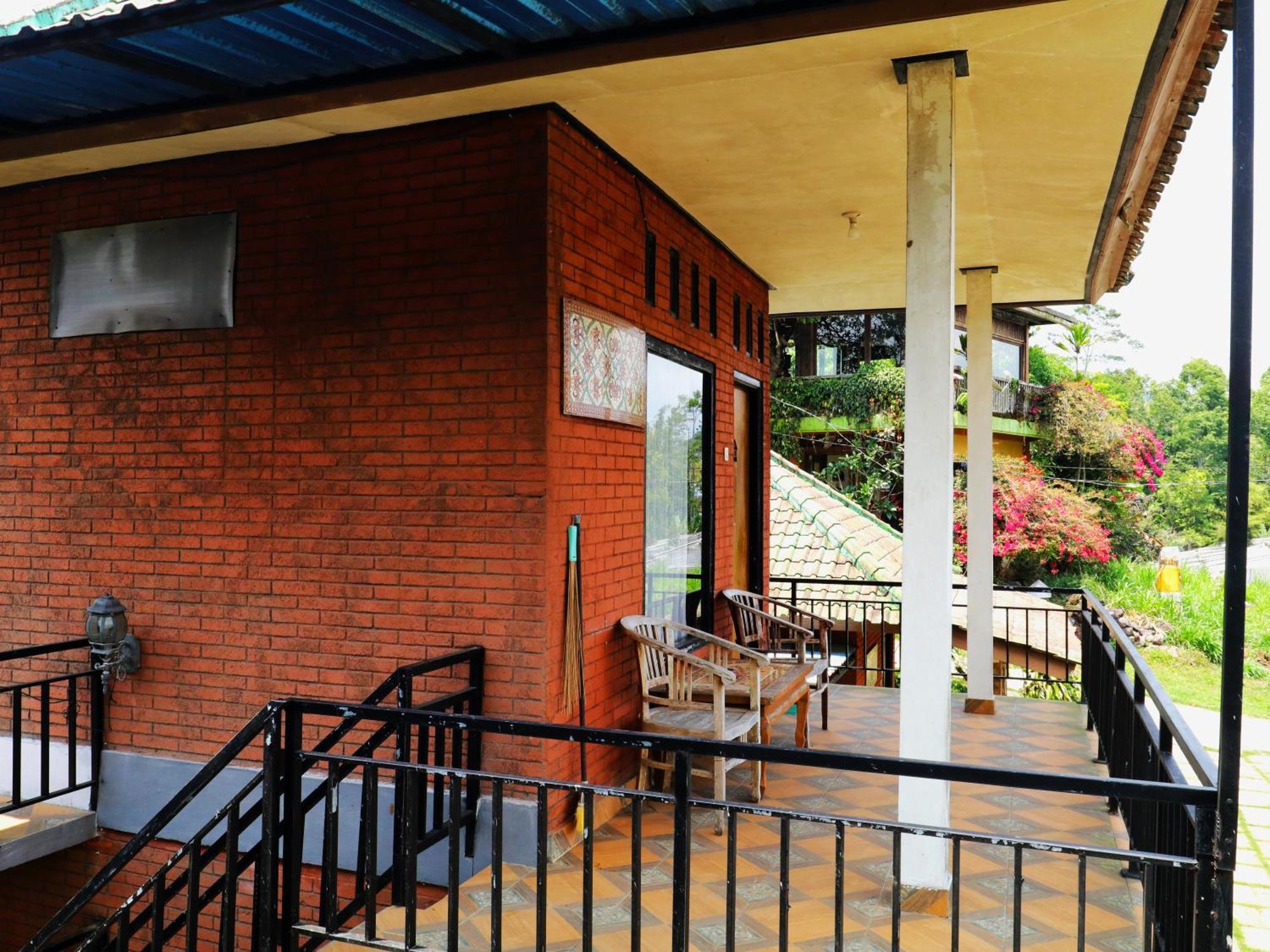 Dajan Buyan Homestay Bedugul  Buitenkant foto